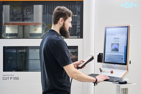 CNC-Maschine